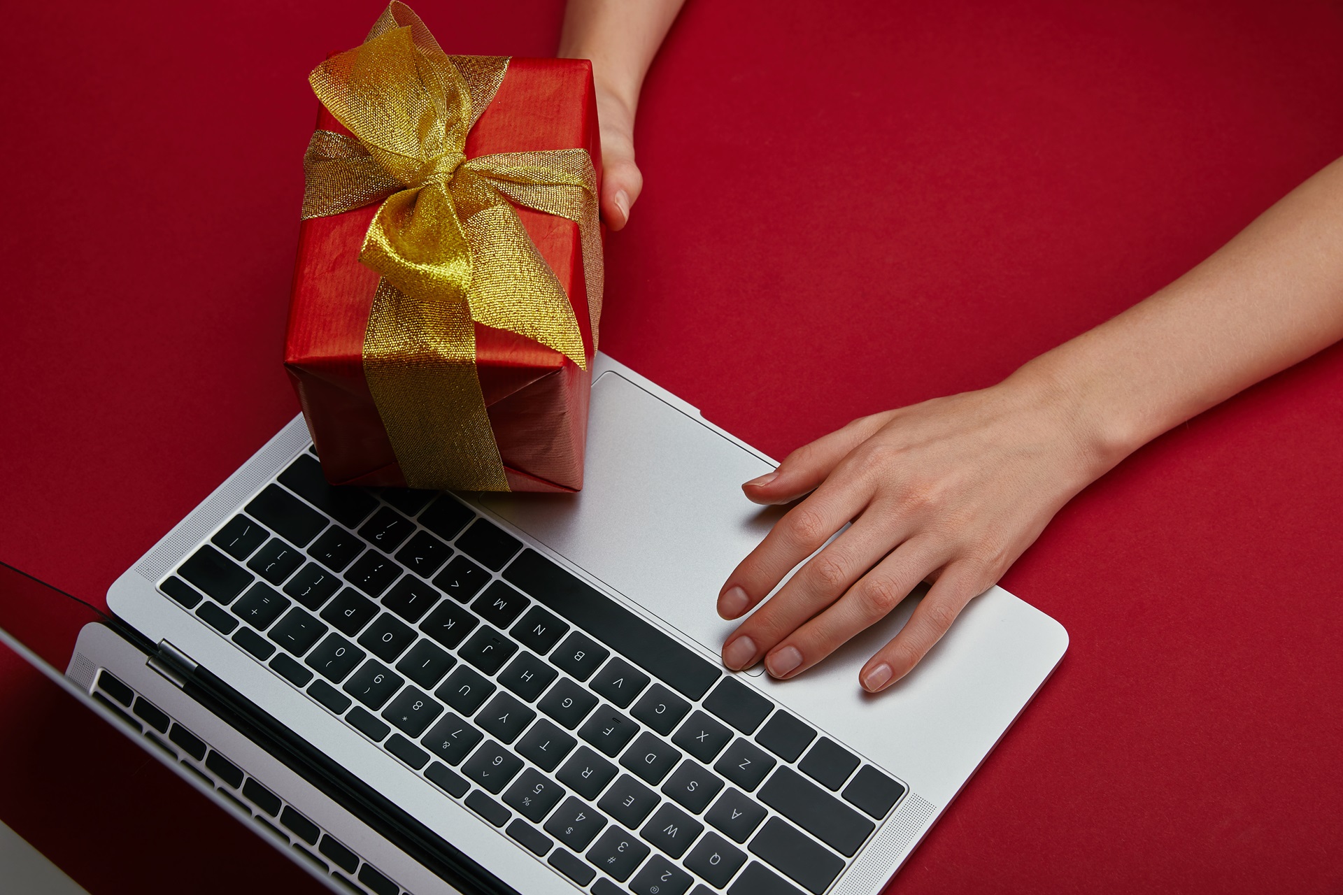 Top Occasions for Sending Gifts Online in the Philippines